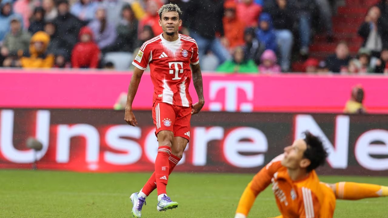 Lucho Díaz en su primer partido con Bayern Múnich | Foto: AFP.